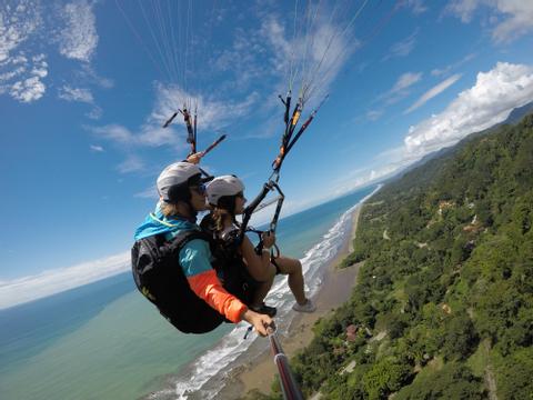 Dominical Paragliding Tour Costa Rica